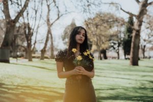 元彼を忘れたいのに忘れられない原因と辛い未練を忘れる方法＆思い出さなくなるまでに必要な期間