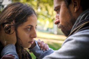 モラハラ彼氏の特徴と傷つく言葉や態度への対処法&一緒にいても幸せになれない彼と勇気を出して別れる方法