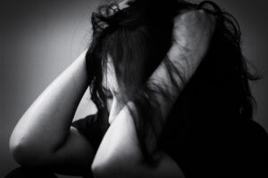 メンヘラのままでも復縁が成功するアプローチ法！辛くない冷却期間の取り方＆心の不安定さを魅力に変える方法＆伝え方