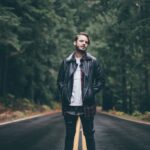 下の名前を呼び捨てにしたり急に名前で呼ぶ男性心理とは?苗字呼びでなく名前で呼ばれるようになる理由やきっかけ&下の名前で呼んでほしい時の誘導法