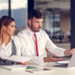 仕事の話をする男性心理!いつも仕事の話しかしない理由&自慢話をする意味と職場での失敗や愚痴を言ったり相談を持ちかけてくる時の脈ありサイン