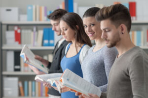 受験期の恋愛ってアリ？ナシ？恋愛と勉強を両立させた成功者から学ぶ成績アップ秘訣と受験の乗り切り方