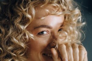 好きな人が彼女と別れたのはチャンス？彼女になれるアプローチ方法＆ダメな行動