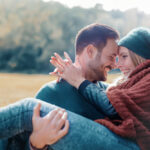 この人と付き合うかも?恋の予感とはどんな時に感じる?当たる?運命を感じた瞬間・実際の体験談をご紹介
