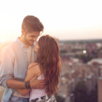 鼻が大きい男性は浮気をしやすい？浮気癖がある男性の顔や行動の特徴を知って一途な彼氏を手に入れよう