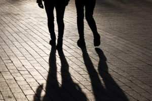 「すべてを捨ててでも一緒にいたい」そう思われる人の特徴や、そう思ったときにやるべきこと